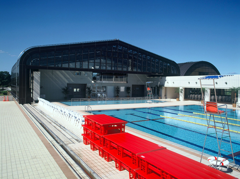 前橋総合運動公園コミュニティプール上屋 特殊建築no 1 横河システム建築 前橋総合運動公園コミュニティプール上屋 特殊建築no 1 横河システム建築